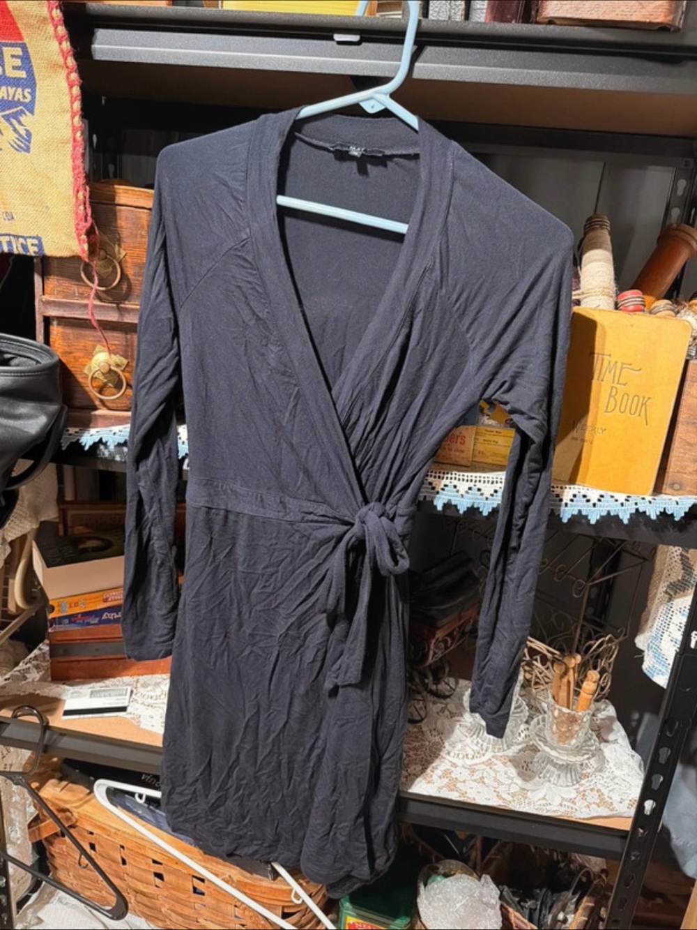 Tart Black Long Sleeve Tie-Waist Wrap Robe
